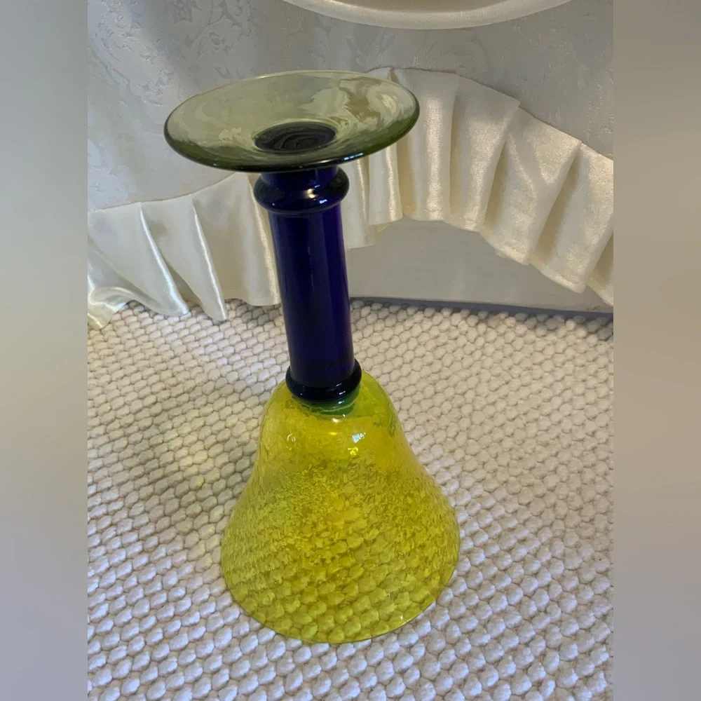 HAND BLOWN WINE GLASS